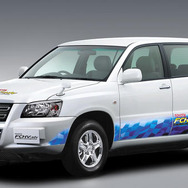 トヨタ、新型燃料電池車 FCHV-adv を開発