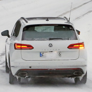 VW トゥアレグ GTE 開発車両（スクープ写真）