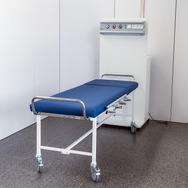 コンチネンタルが開発した抗菌カバーを使用した移動式ベッド