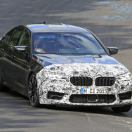 BMW M5 セダン 改良新型プロトタイプ（スクープ写真）