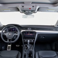 VW アルテオン 現行型（参考画像）