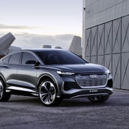 Audi Q4 Sportback e-tron Conceptスニークプレビュー