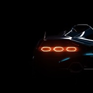 ランボルギーニの新型車のティザーイメージ