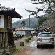 大河ドラマ「麒麟がゆく」にも出てきた鯖街道の古い宿場町、熊川宿にて。