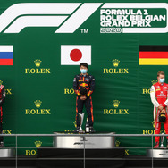 今季のF2スパ・フランコルシャン戦、Race1では角田裕毅（中央）が優勝、ミック・シューマッハ（右）が3位。