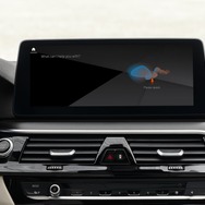 BMW 5シリーズ改良新型の「インテリジェントパーソナルアシスタント」