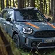 MINI カントリーマン（MINI クロスオーバー ）の「Powered by X-raid」パッケージ