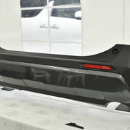 トヨタ RAV4 アドベンチャー“オフロードパッケージ”のリヤバンパー