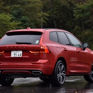 ボルボ XC60 B6 R-DESIGN