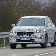 BMW X1 PHEV 次期型プロトタイプ（スクープ写真）