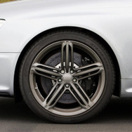 アウディ RS6 アバント…豪快な加速フィーリングを体感