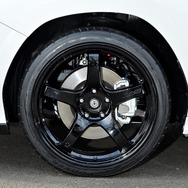 レイズ グラムライツ 57CR 推奨サイズ：19×8.5J Inset45 5H-114.3／カラー：グロッシーブラック／タイヤサイズ：245/35R19 ※チューナーサイズ