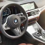 BMW 3シリーズ のPHV「320eセダン」