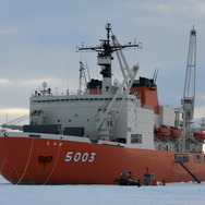 海上自衛隊砕氷艦しらせ（AGB-5003）