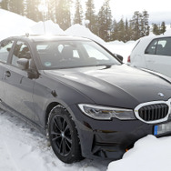 BMW 3シリーズ 改良新型プロトタイプ　（スクープ写真）