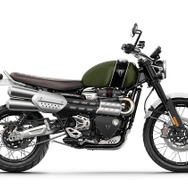 トライアンフ スクランブラー1200 XC（マットカーキグリーン／マットジェットブラック）