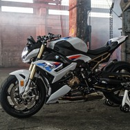 BMW S1000R