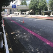 東京・国立競技場付近での交通規制（関係車両専用レーン）
