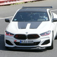 BMWが開発を進める謎の『M8』ベースのプロトタイプ（スクープ写真）