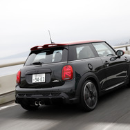 MINI John Cooper Works ハッチバックモデル