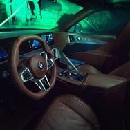 BMW コンセプト XM