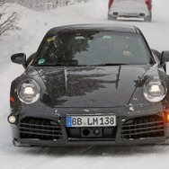 ポルシェ 911 改良新型プロトタイプ（スクープ写真）