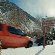 トヨタ・タンドラ 新型のスーパーボウル映像『The Joneses』
