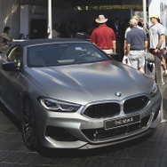 BMW 8シリーズ・カブリオレ 改良新型（2022アメリア島コンクール・デレガンス）