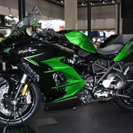 カワサキ Ninja H2 SX SE（東京モーターサイクルショー2022）