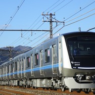 3編成が新造される小田急の最新通勤用車両5000形。