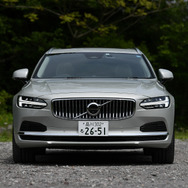 ボルボ V90 T8 AWD インスクリプション