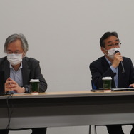 説明会を行う日本自動車会議所の山岡正博専務理事（右）と畠山太作常務理事