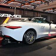 メルセデスAMG SL43