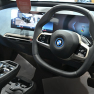 BMW「iX」