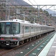 湖西線では京都13時45分発敦賀行き新快速、敦賀14時23分発姫路行き新快速が近江舞子～近江塩津間での最終列車となる。また京都～和邇（わに）間でも一部列車が運休する。