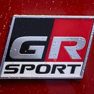 トヨタ RAV4 プラグインハイブリッド の「GRスポーツ」（欧州仕様）