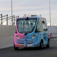 羽田イノベーションシティの自動運転バス
