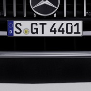 メルセデスAMG GT 4ドアクーペ の改良モデルの「V8スタイリングパッケージ」