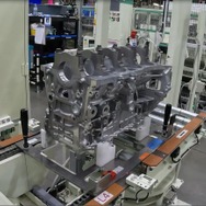 トヨタ・ケンタッキー工場の新エンジン製造ライン