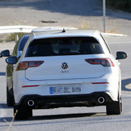 VW ゴルフ GTI 改良新型 プロトタイプ（スクープ写真）