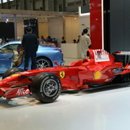 生産台数3台、超貴重な フェラーリ330P4 がオークションに