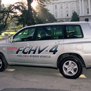 トヨタのお膝元で、2003年前半にも燃料電池車導入計画