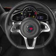 マクラーレンの新スーパーカー 初公開…最高速320km/hプラス