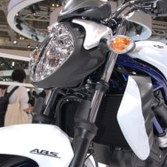 スズキ グラディウス400ABS