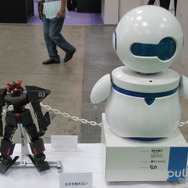 展示ロボット