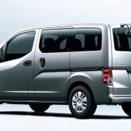 日本市場向けに、日産の小型商用車を三菱に供給する。写真は日産NV200