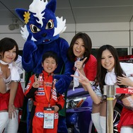富士スピードウェイで開催されるSUPER GT 第2戦は、復興支援大会に…4月30日・5月1日