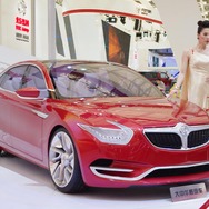 中国をイメージしたコンセプトカー、その名も「大中華概念車」だ（上海モーターショー11）