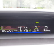 燃費計は24.1km/リットルを表示
