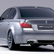 【ジュネーブモーターショー'04速報】BMW『コンセプトM5』---V10だ、F1だっ!